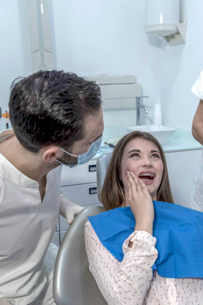 Best Orthodontic Emergency Dentist in Dewitt, MI